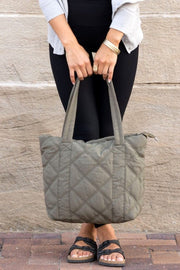 Aili's Corner Bags Quilted Tote