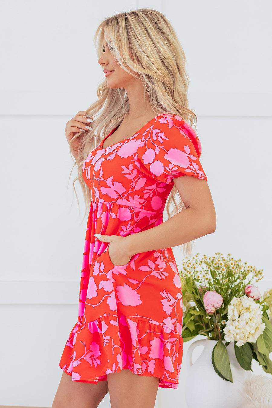 Bella Love Boutique California LLC Dresses/Floral Dresses Red Floral Bubble Sleeve Sweetheart Neck Ruffled Mini Dress