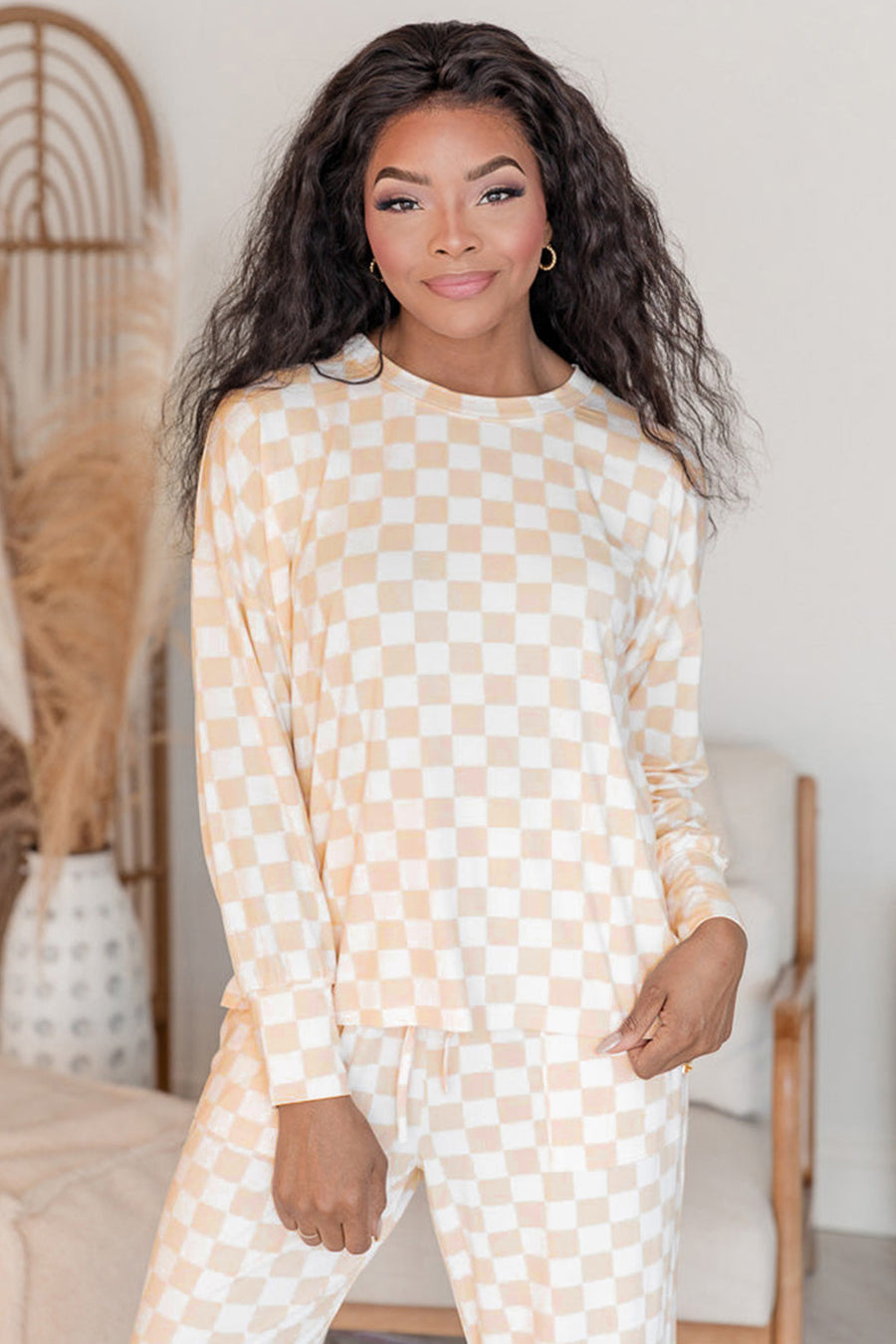 Bella Love Boutique California LLC Loungewear & Sleepwear/Loungewear Beige Checkered Print Long Sleeve Top and Pants Lounge Set