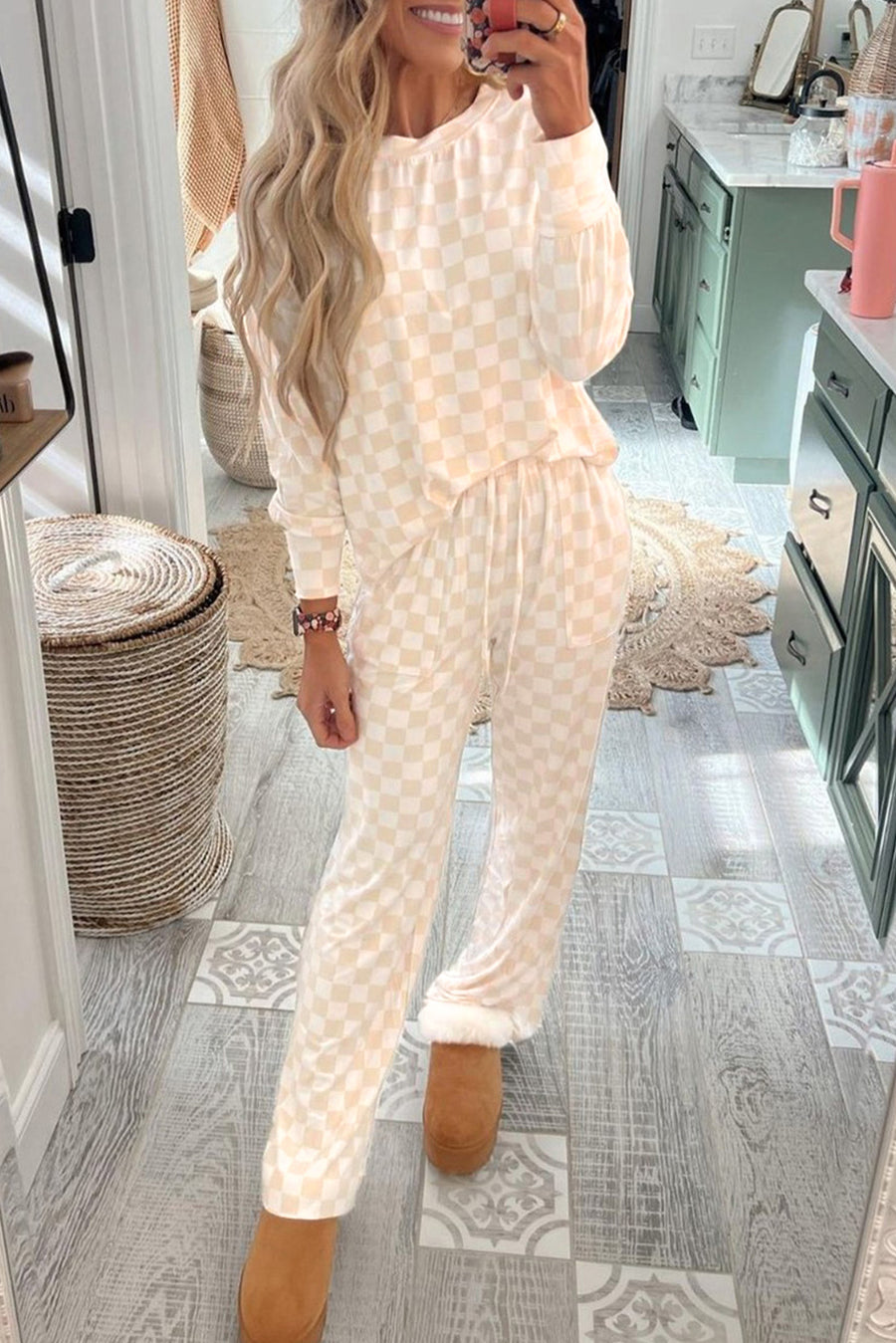 Bella Love Boutique California LLC Loungewear & Sleepwear/Loungewear Beige / S / 95%Polyester+5%Elastane Beige Checkered Print Long Sleeve Top and Pants Lounge Set