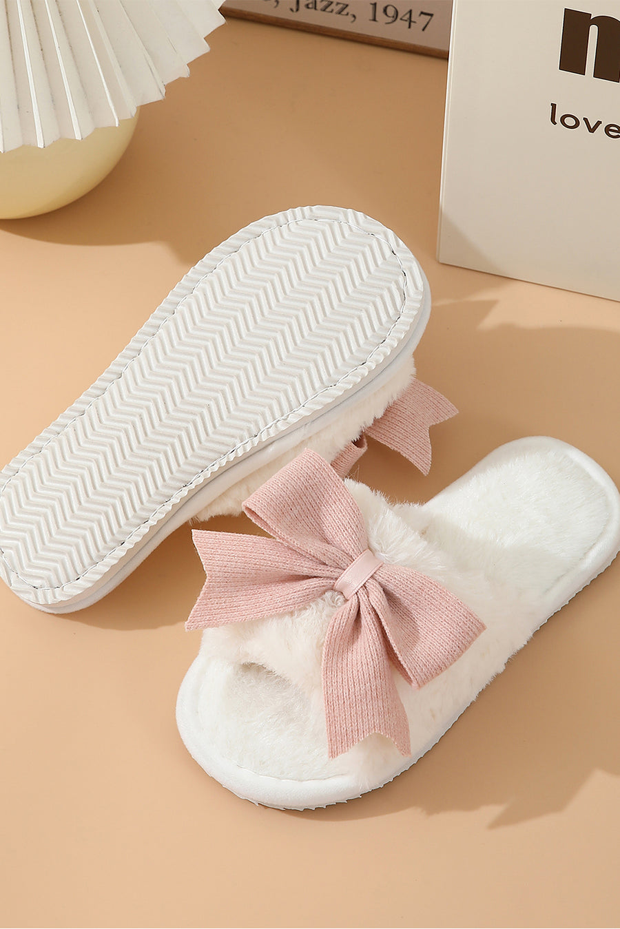 Bella Love Boutique California LLC Shoes & Bags/Slippers White Bow Knot Decor Open Toe Plush Slippers