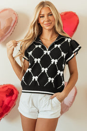 Bella Love Boutique California LLC Sweaters & Cardigans/Short Sleeve Sweaters Black / S / 50%Viscose+28%Polyester+22%Polyamide Black Preppy Vibes Bow Print Zipped Collar Sweater Tee