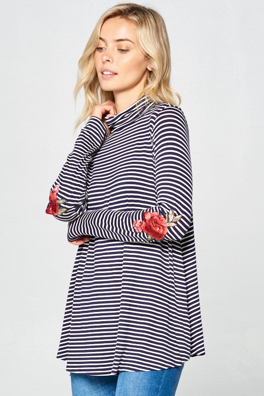 e Luna STRIPE JERSEY TURTLE NECK CASUAL TOP