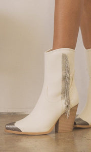 Shoes WHITE / 6.5 Kai - Rhinestone Fringe Boots