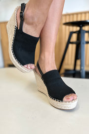 Trendsi Forever Link Peep Toe High Heel Sandals