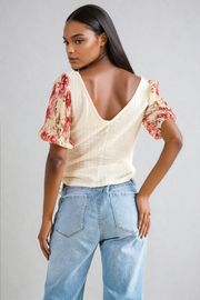 And The Why Floral Print Textured Sleeve Knit Top