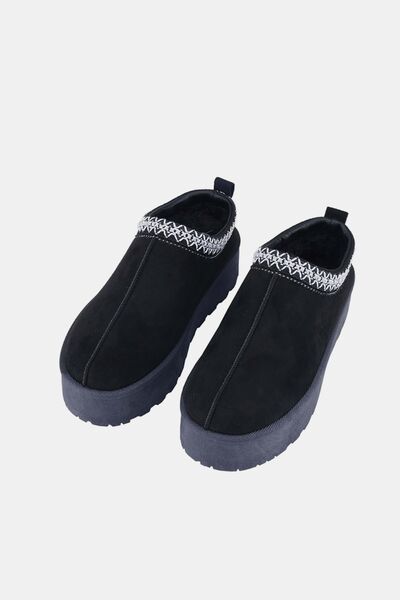 Trendsi Shoes Weeboo Platform Embroidered Trim Slip-On Boots